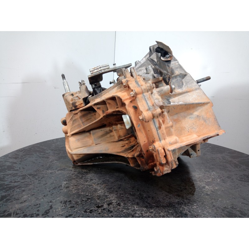 Recambio de caja cambios para dacia duster laureate 4x2 referencia OEM IAM TL4075  M1-B3-127