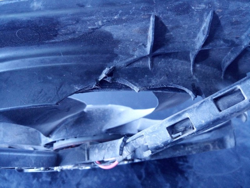 Recambio de electroventilador para audi a1 (8x) ambition referencia OEM IAM 6R0121207Q 09109300 P2--B8-8