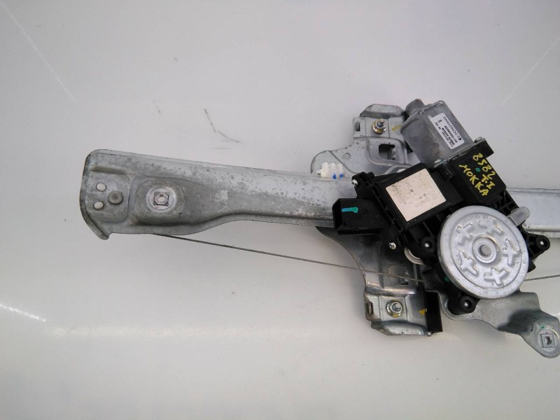 Recambio de elevalunas trasero izquierdo para opel mokka selective referencia OEM IAM 98820SUV20 001100445509 E2-B6-13-1