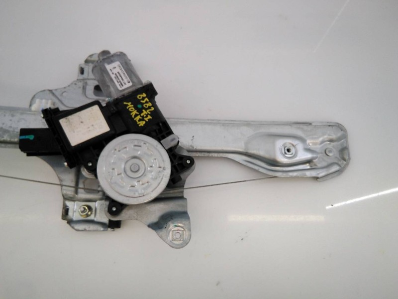 Recambio de elevalunas trasero izquierdo para opel mokka selective referencia OEM IAM 98820SUV20 001100445509 E2-B6-13-1