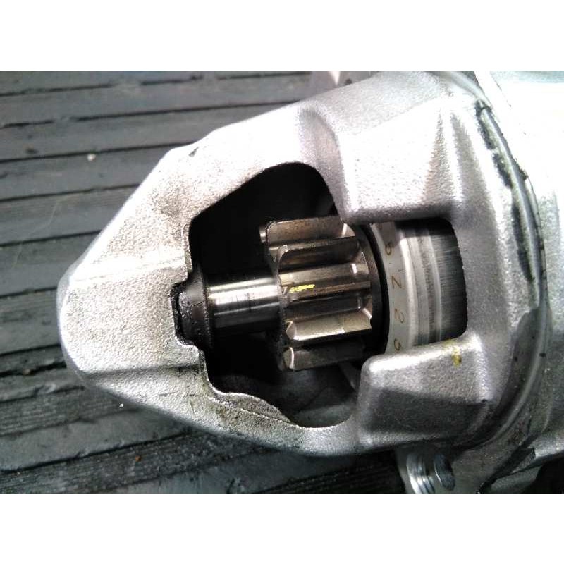 Recambio de motor arranque para mitsubishi outlander (gf0) motion 2wd referencia OEM IAM 131810A2 M000T38971 P3-A7-13-3