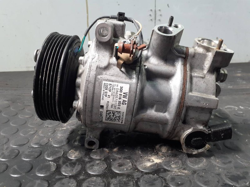 Recambio de compresor aire acondicionado para seat arona xcellence referencia OEM IAM 3Q0816803E 086057010B5 P3-B3-14-3