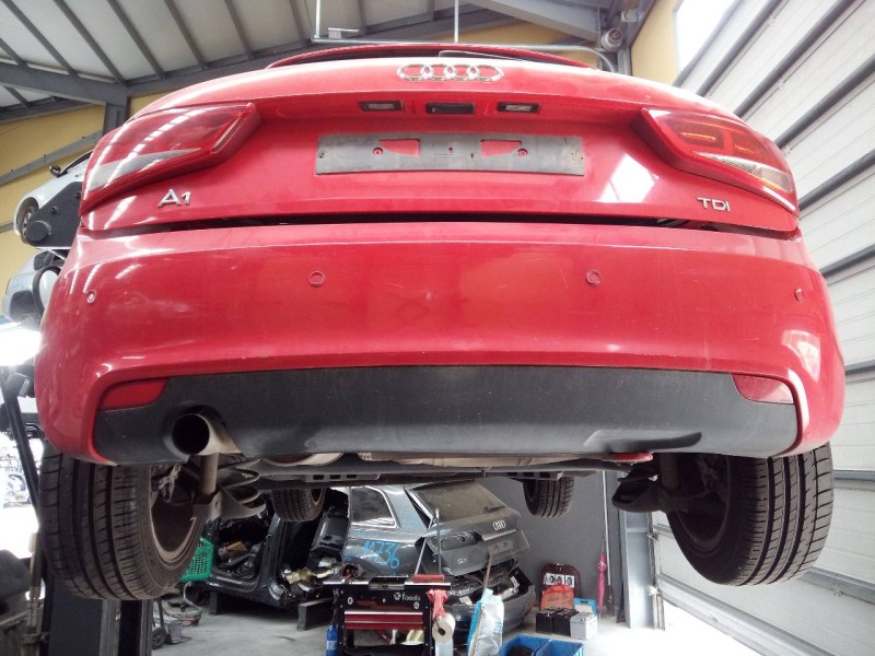 Recambio de paragolpes trasero para audi a1 (8x) ambition referencia OEM IAM   