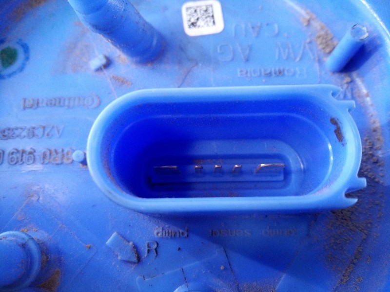 Recambio de aforador para seat ibiza (6p1) fr referencia OEM IAM 6R0919051N  P3-A6-8-5