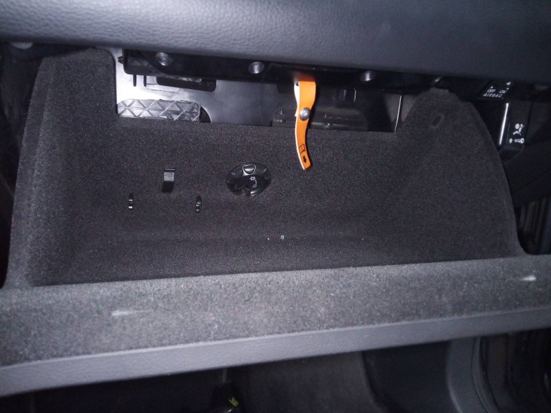 Recambio de guantera para volkswagen passat berlina (3c2) 2.0 tdi referencia OEM IAM   