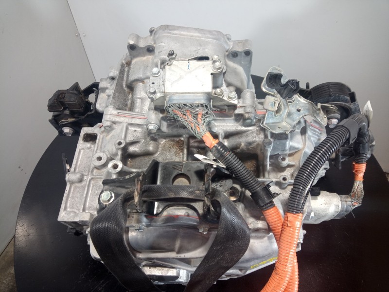 Recambio de caja cambios para toyota auris hybrid advance referencia OEM IAM 3JM  M1-B2-132