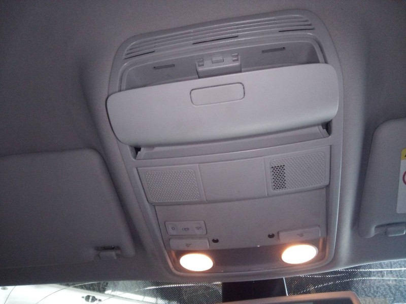Recambio de luz interior para volkswagen passat berlina (3c2) 2.0 tdi referencia OEM IAM   
