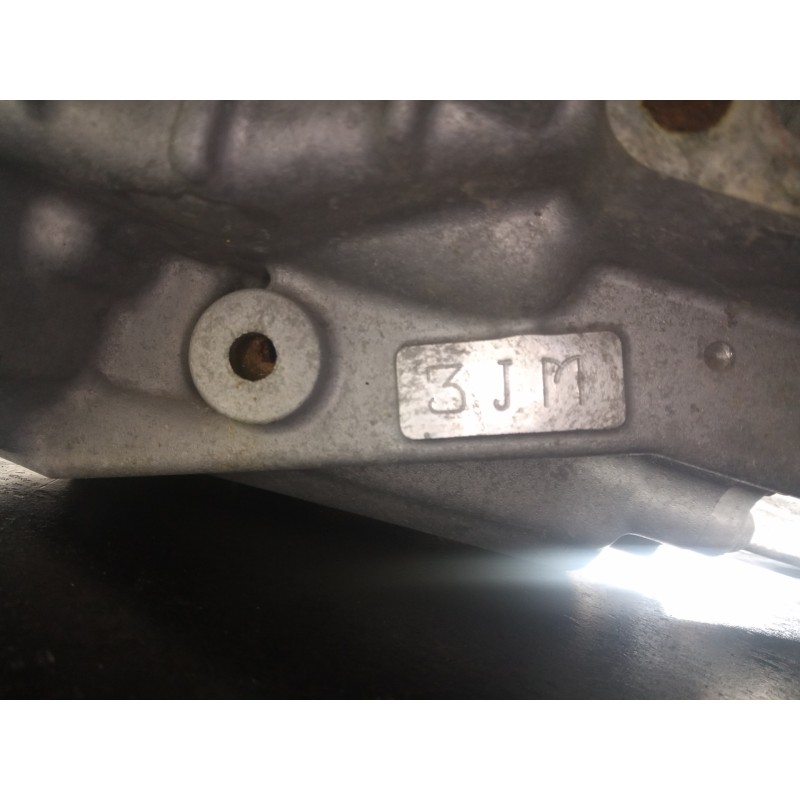 Recambio de caja cambios para toyota auris hybrid advance referencia OEM IAM 3JM  M1-B2-132