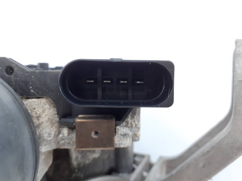 Recambio de motor limpia delantero para kia carens ( ) concept referencia OEM IAM 98110A4000  E2-B5-44-2