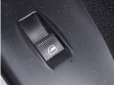 MANDO ELEVALUNAS DELANTERO DERECHO 