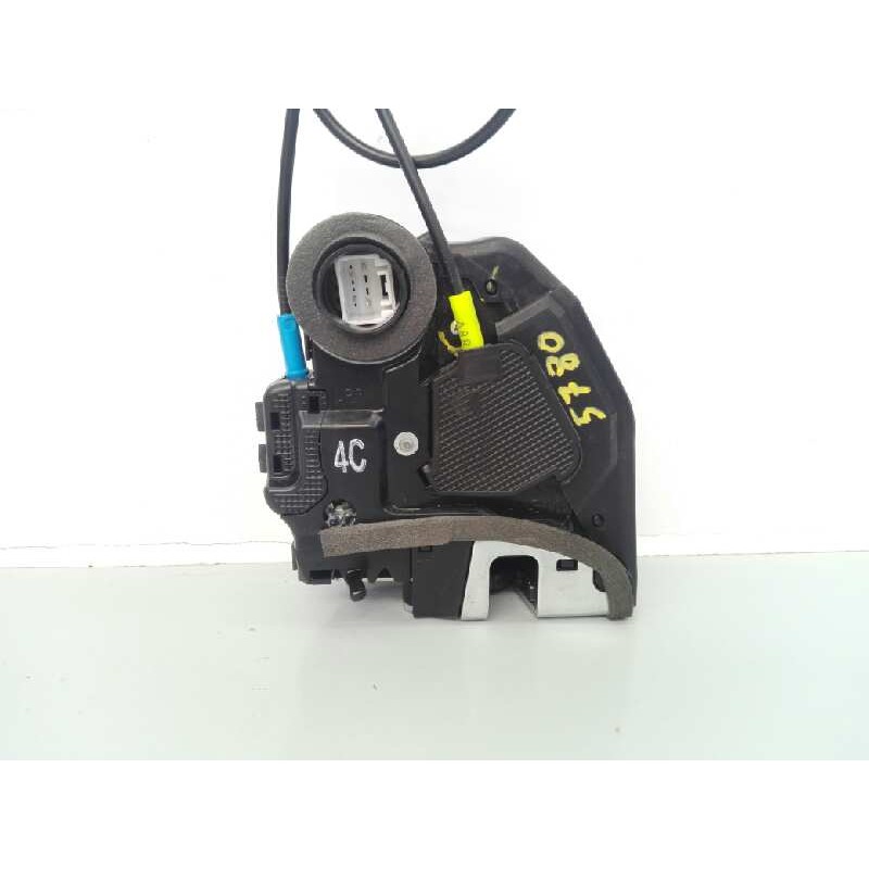 Recambio de cerradura puerta trasera derecha para toyota auris advance referencia OEM IAM A084219  E2-B4-25-1