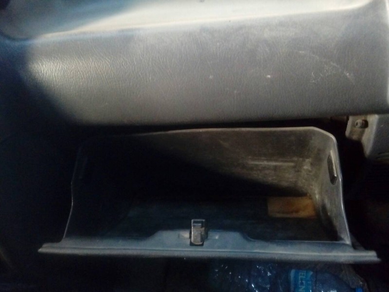 Recambio de guantera para mitsubishi montero (v20/v40) 2500 td glx (5-ptas.) referencia OEM IAM   