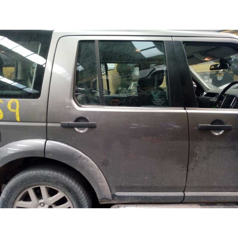 Recambio de puerta trasera derecha para land rover discovery v6 td se referencia OEM IAM   