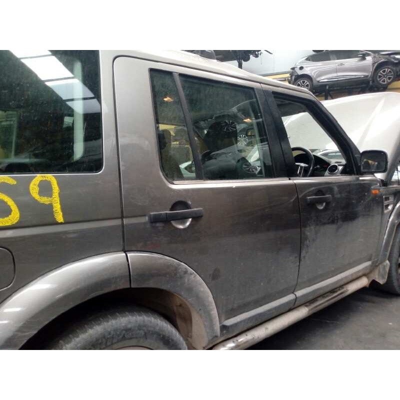 Recambio de puerta trasera derecha para land rover discovery v6 td se referencia OEM IAM   