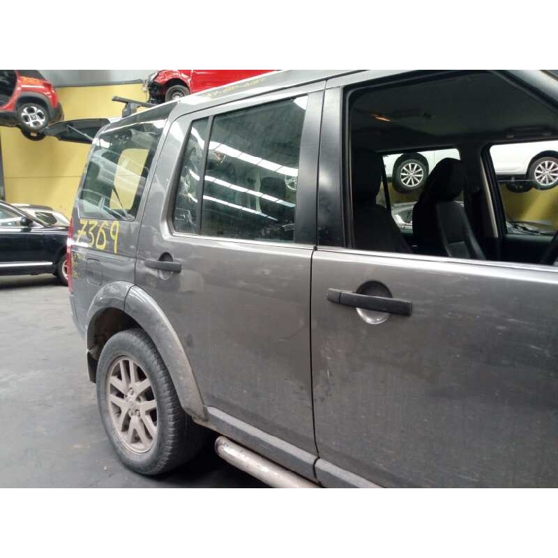 Recambio de puerta trasera derecha para land rover discovery v6 td se referencia OEM IAM   