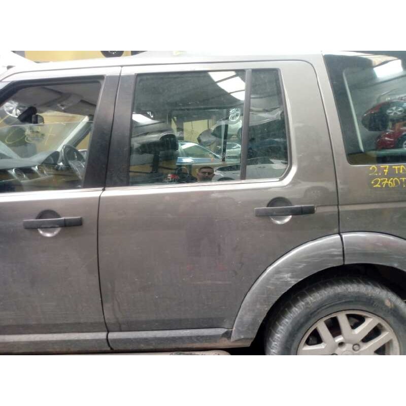 Recambio de puerta trasera izquierda para land rover discovery v6 td se referencia OEM IAM   