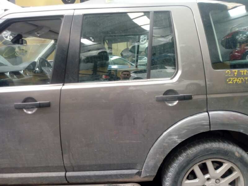 Recambio de puerta trasera izquierda para land rover discovery v6 td se referencia OEM IAM   