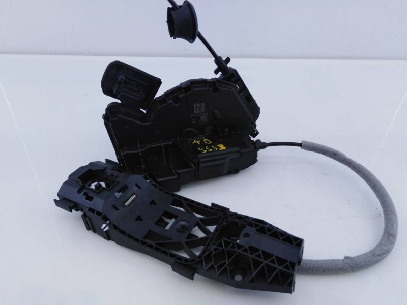 Recambio de cerradura puerta trasera derecha para seat arona xcellence referencia OEM IAM A6L5TA839016L A046465 E1-B6-32-1