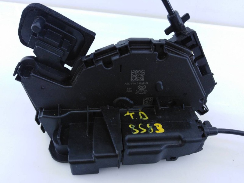 Recambio de cerradura puerta trasera derecha para seat arona xcellence referencia OEM IAM A6L5TA839016L A046465 E1-B6-32-1