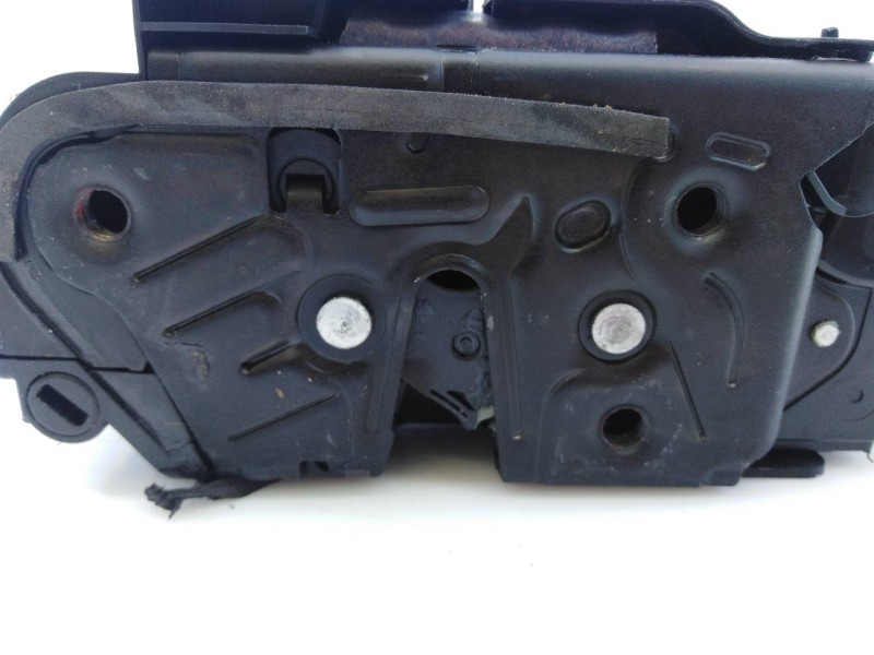 Recambio de cerradura puerta trasera derecha para seat arona xcellence referencia OEM IAM A6L5TA839016L A046465 E1-B6-32-1