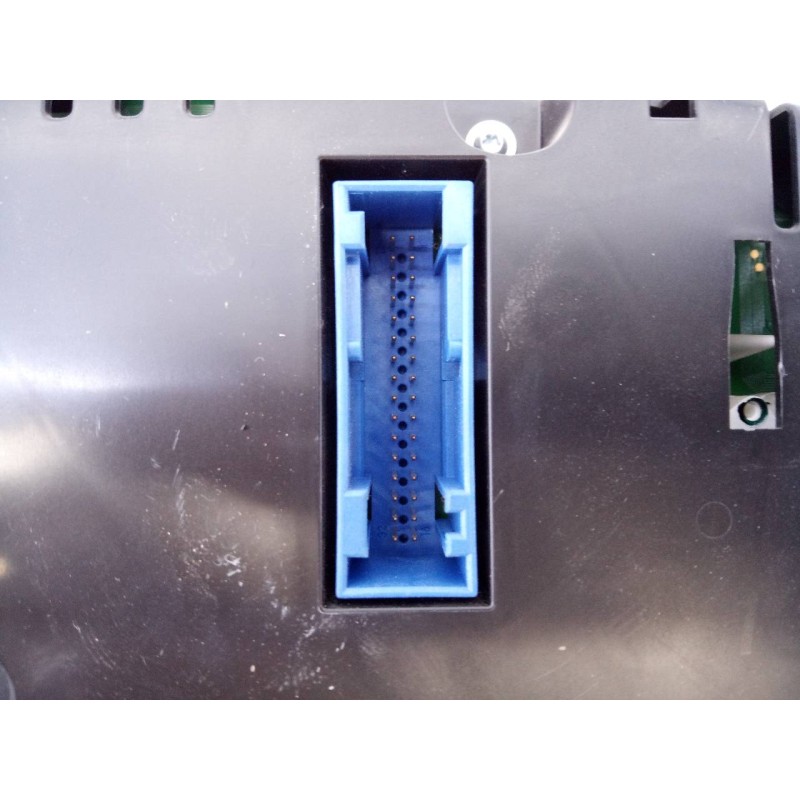 Recambio de cuadro instrumentos para audi a1 (8x) ambition referencia OEM IAM 8X0920930A  E2-A1-20-3