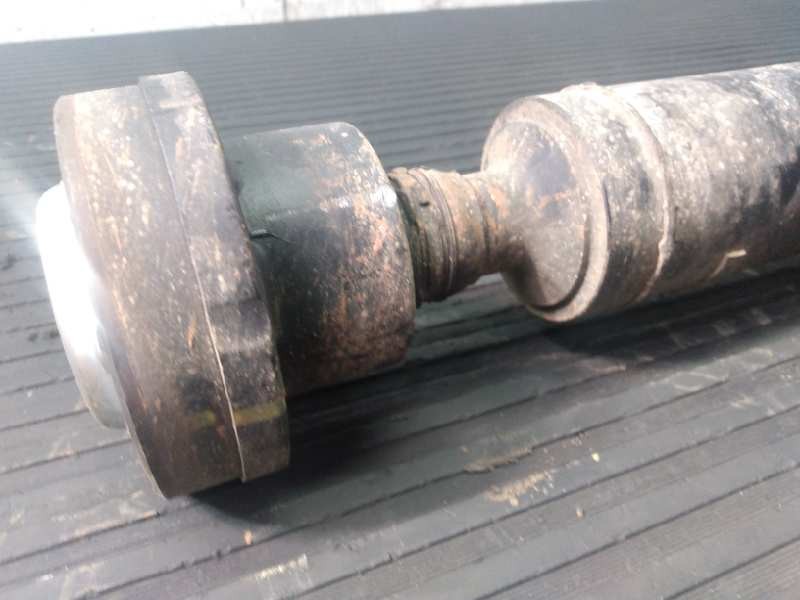 Recambio de transmision central para land rover discovery v6 td se referencia OEM IAM   P1-A1-32