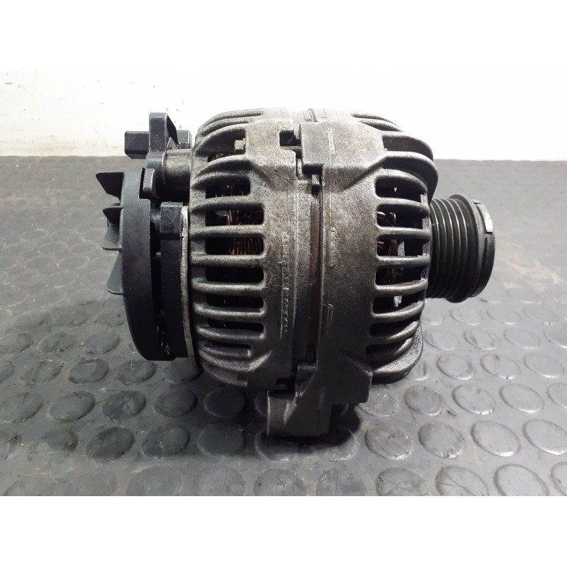 Recambio de alternador para volvo xc90 d5 referencia OEM IAM 8676498 0124525029 