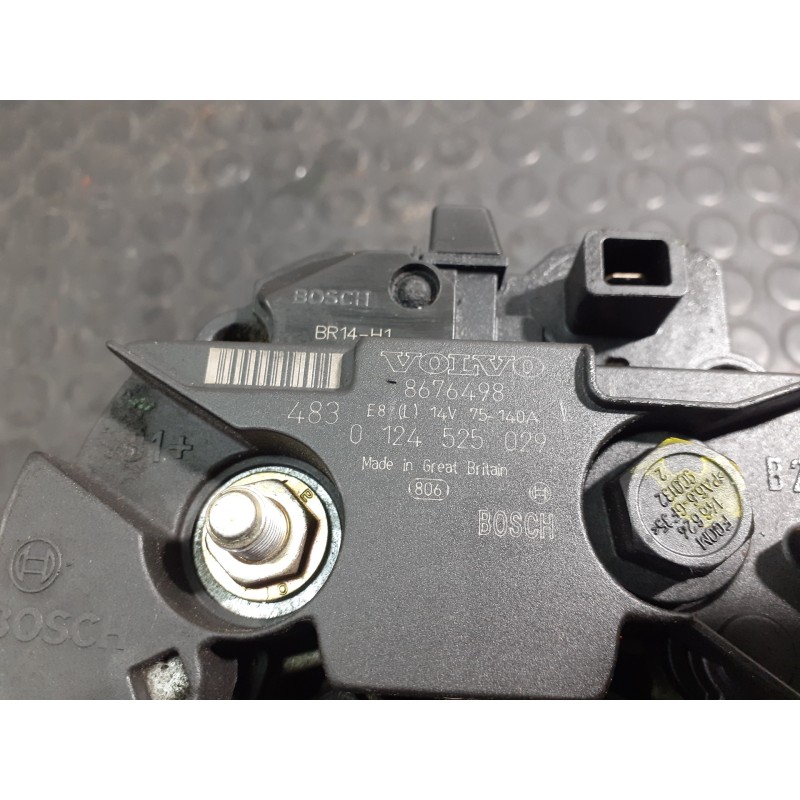 Recambio de alternador para volvo xc90 d5 referencia OEM IAM 8676498 0124525029 
