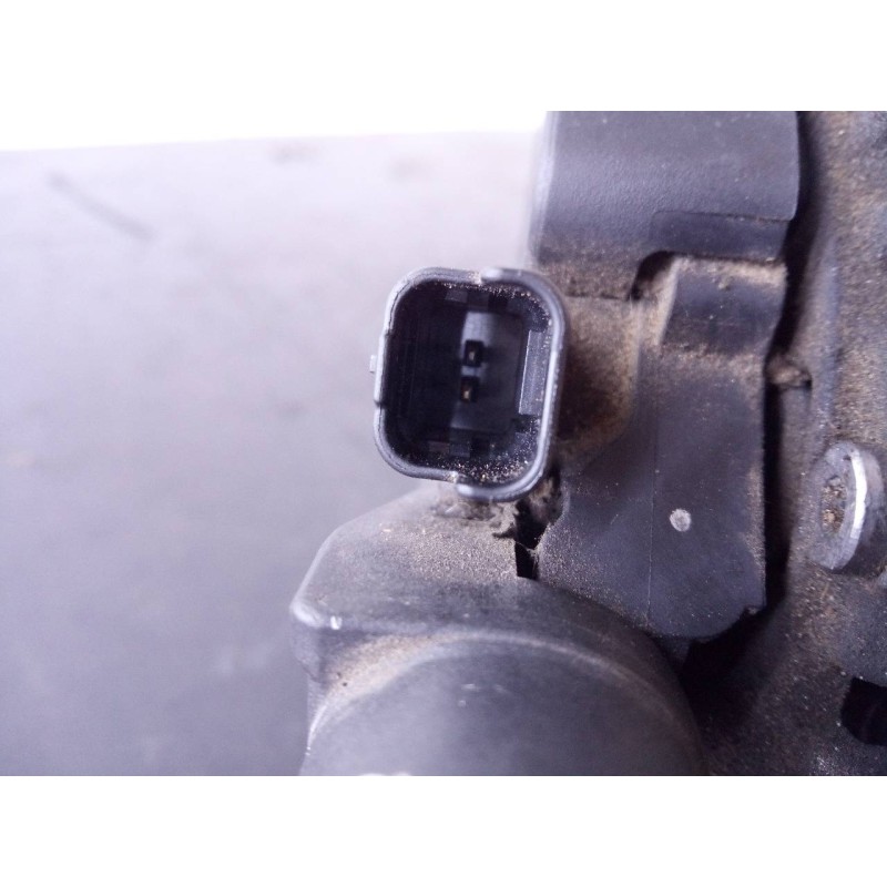 Recambio de alternador para citroën c4 berlina 1.6 16v referencia OEM IAM 0121615027 75756508001 P3-B5-27-3