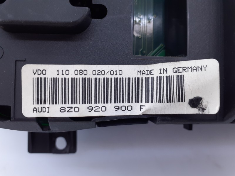 Recambio de cuadro instrumentos para audi a2 (8z) 1.4 tdi (55kw) referencia OEM IAM 8Z0920900F 110080020010 E2-A1-20-2