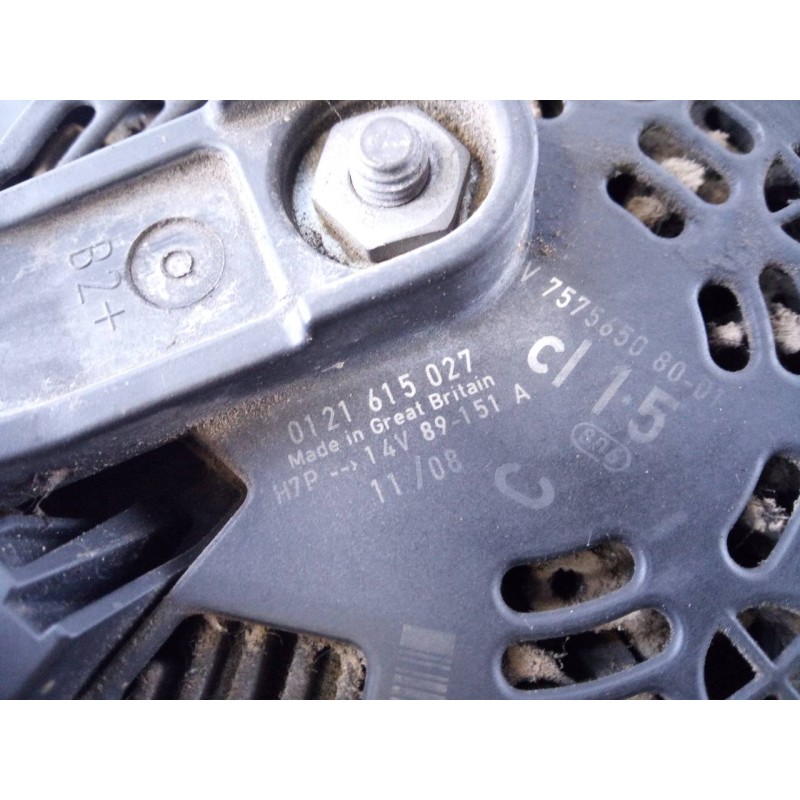 Recambio de alternador para citroën c4 berlina 1.6 16v referencia OEM IAM 0121615027 75756508001 P3-B5-27-3