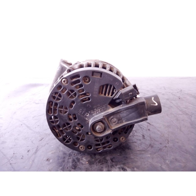 Recambio de alternador para citroën c4 berlina 1.6 16v referencia OEM IAM 0121615027 75756508001 P3-B5-27-3