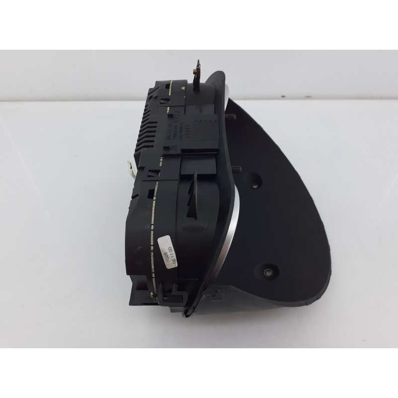 Recambio de cuadro instrumentos para audi a2 (8z) 1.4 tdi (55kw) referencia OEM IAM 8Z0920900F 110080020010 E2-A1-20-2