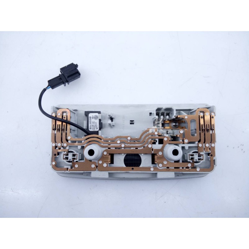 Recambio de luz interior para seat ibiza (6p1) fr referencia OEM IAM 3B0035711  E2-A1-24-1