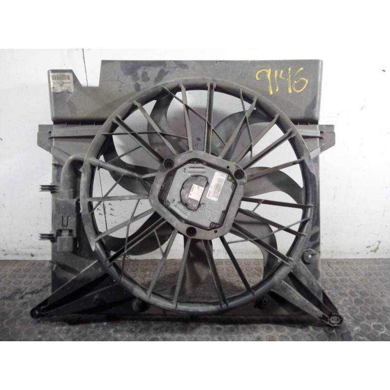 Recambio de electroventilador para volvo xc90 d5 referencia OEM IAM 30665985  P2-A7-12