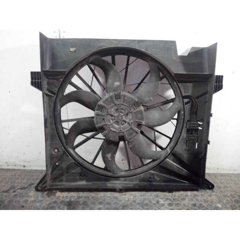 Recambio de electroventilador para volvo xc90 d5 referencia OEM IAM 30665985  P2-A7-12