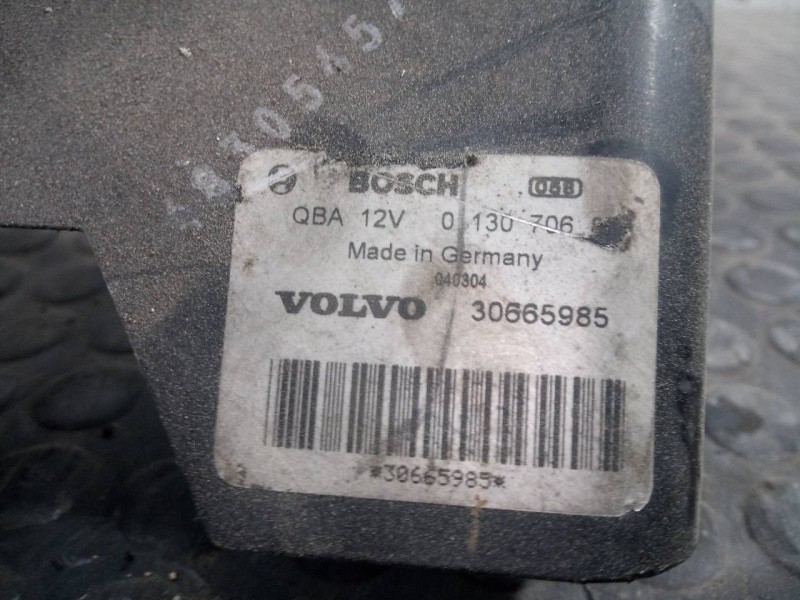 Recambio de electroventilador para volvo xc90 d5 referencia OEM IAM 30665985  P2-A7-12