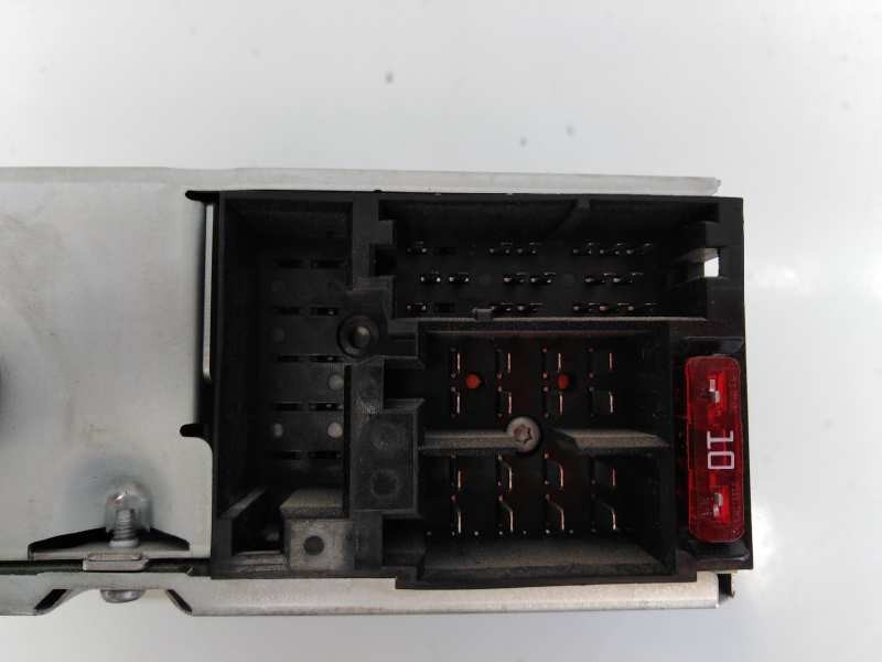 Recambio de sistema audio / radio cd para alfa romeo giulietta (191) referencia OEM IAM 1560968770 7640333316 E3-A4-17-4