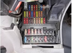 Recambio de caja reles / fusibles para mercedes-benz sprinterii caja cerrada (desde 01.06) 316 referencia OEM IAM   