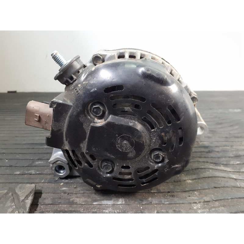 Recambio de alternador para kia sportage referencia OEM IAM 373002A700 MS1042118840 P3-B6-13-1