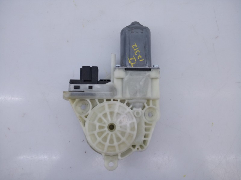 Recambio de motor elevalunas trasero izquierdo para porsche panamera 4 s referencia OEM IAM 924205100 7746025500 E1-A5-27-2