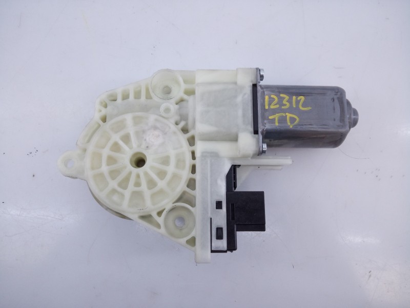 Recambio de motor elevalunas trasero derecho para porsche panamera 4 s referencia OEM IAM 924205100  E1-A5-27-2