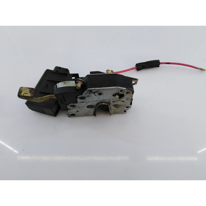 Recambio de cerradura puerta delantera derecha para bmw serie 5 berlina (e39) 523i referencia OEM IAM 8318924 8353012 E1-A3-8-1