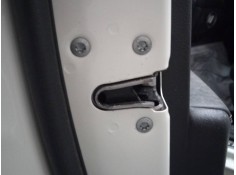 CERRADURA PUERTA DELANTERA IZQUIERDA 