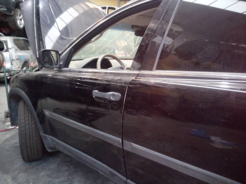 Recambio de puerta delantera izquierda para volvo xc90 d5 referencia OEM IAM   