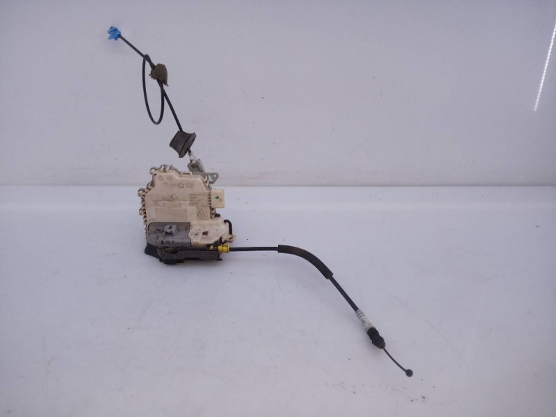 Recambio de cerradura puerta delantera derecha para audi a1 (8x) ambition referencia OEM IAM   E1-B6-52-1