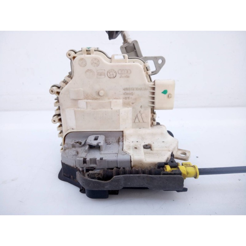 Recambio de cerradura puerta delantera derecha para audi a1 (8x) ambition referencia OEM IAM   E1-B6-52-1