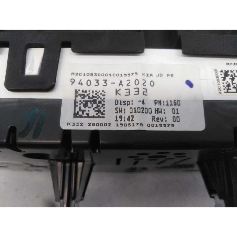 Recambio de cuadro instrumentos para kia cee´d drive referencia OEM IAM 94033A2020 A2C1053001 E3-A3-24-4