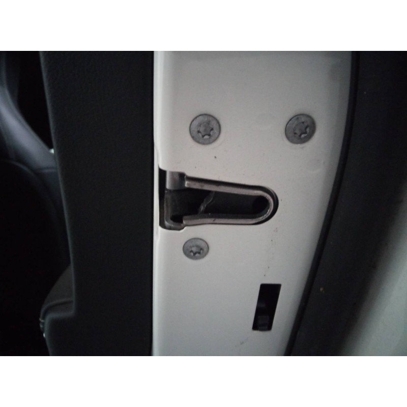 Recambio de cerradura puerta trasera derecha para mercedes-benz clase a (w176) a 200 cdi (176.008) referencia OEM IAM   