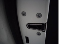 CERRADURA PUERTA TRASERA IZQUIERDA 